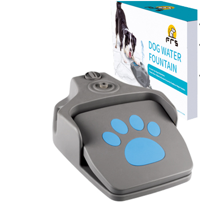 Garden Sprinkler Pet Step-On Water Dog Fountain